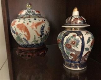 Japanese porcelain urns