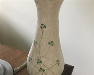 Beleek porcelain vase - Ireland