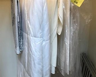 Full sized down comforter and tablecloths
