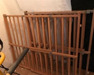 Baby/dog gates