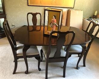 Ethan Allen Dining Table and Chairs