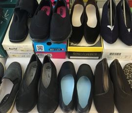 Women's Shoes Size 8-8 1/2
