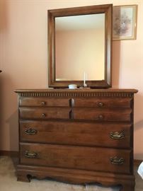 SMALL DRESSER WITH MATCHING MIRROR. GREAT FOR SMALL ROOMS