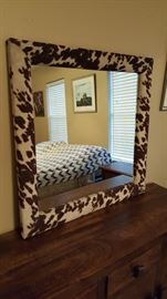 LARGE COUNTRY WESTERN COWHIDE FRAME WALL MIRROR. (36”X 36”)   