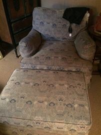 Lovely arm chair with ottoman