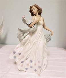 Lladro #6193 "Summer Serenade"