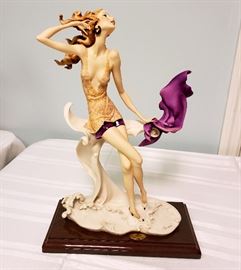 Giuseppe Armani "Summer - Seashore" #540 (2 of these - one with original styrofoam box insert)