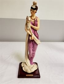 Giuseppe Armani "Lady with Powder Puff / The Compact" #392