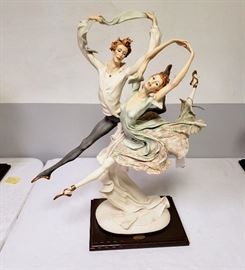 Giuseppe Armani "Grand Jeté" #518 (also have another one with original box in our online auction)