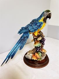 Ermanno Farina / Dear Italy - large blue/yellow macaw sculpture - Limited Edition