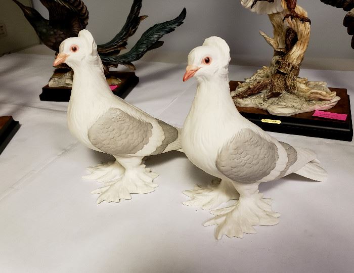 Boehm porcelain "Tumbler Pigeons" #416