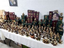 HUGE collection of Boyds Bears and Friends - many still in the boxes!!!