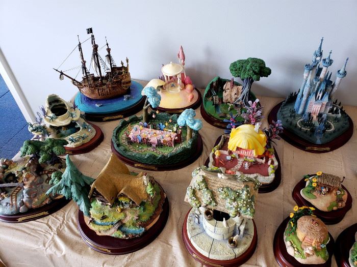 Walt Disney Classics Collection "Enchanted Places" miniature locations from Disney movies