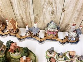 David Winter "Seaside Boardwalk" set