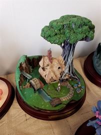Walt Disney Classics Collection "Enchanted Places - Sleeping Beauty - The Woodcutter's Cottage"