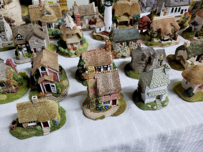 Lilliput Lane cottages