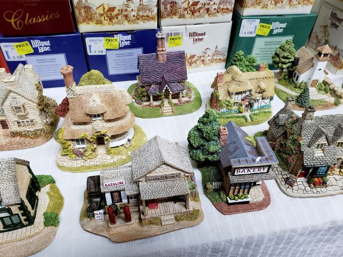 Lilliput Lane cottages