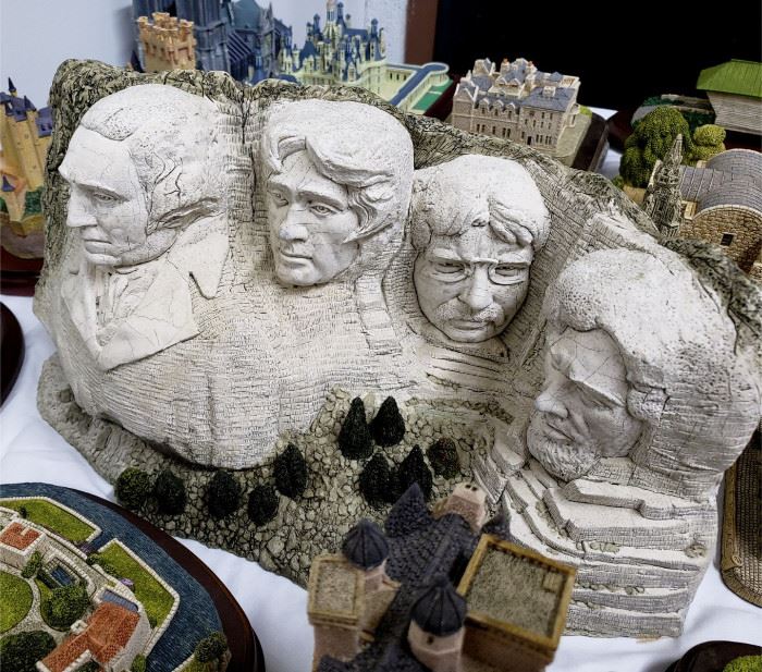 Fraser Creations - The American Landmark Collection - "Mount Rushmore"