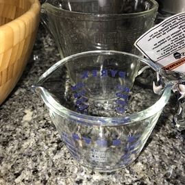 PYREX MEASURING CUPS