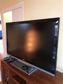 52" SHARP AQUOS HDTV