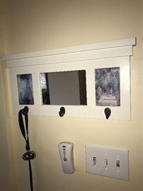 WALL MOUNT KEY HANGER / WALKING LEASH RACK