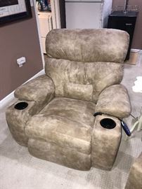 LA-Z-BOY MASSAGE RECLINERS