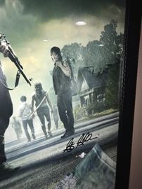 THE WALKING DEAD CAST SIGNED  AND FRAMED PHOTO POSTER SEASON 5