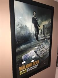 THE WALKING DEAD CAST SIGNED AND FRAMED PHOTO POSTER SEASON 5