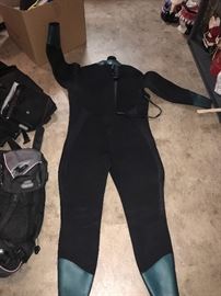 BARE 3 MM FULL WETSUITS 
