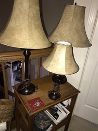 SMALL AND BIG TABLE LAMPS
