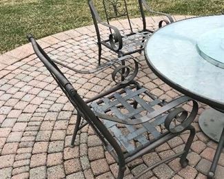 7- PC OUTDOOR DINING SET