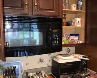 KITCHENWARE