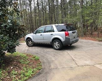  2003 Saturn Vue (Available for pre-sale).  185,000 miles  $2,500