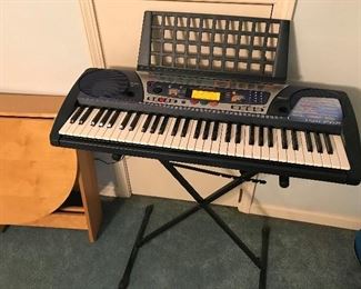 Yamaha PSR262 Keyboard