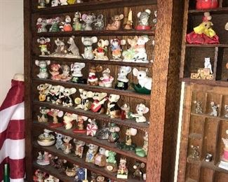COLLECTION OF MINIATURE MICE FIGURINES