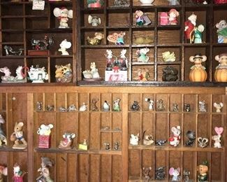 COLLECTION OF MINIATURE MICE FIGURINES