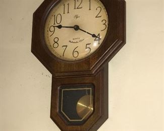 VINTAGE WALL CLOCK