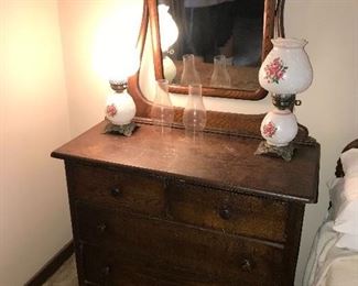 ANTIQUE COUNTRY PRIMITIVE DRESSER 