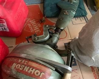 VINTAGE JOHNSON SEA HORSE OUTBOARD BOAT MOTOR