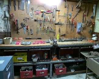 HAND TOOLS