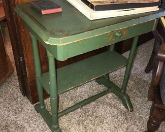 ANTIQUE GREEN TABLE