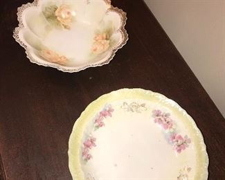 ANTIQUE CHINA / PRUSSIA