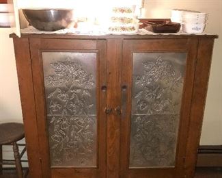 ANTIQUE COUNTRY PRIMITIVE AUTUMN LEAF PUNCH TIN AND WOOD KITCHEN CABINET 