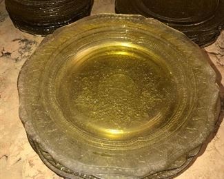 ANTIQUE / DEPRESSION GLASS / AMBER GLASS