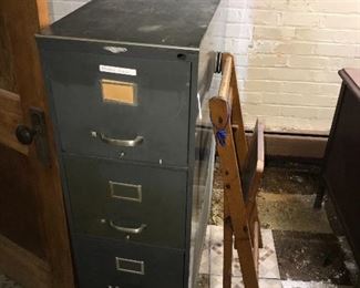 FILE CABINET