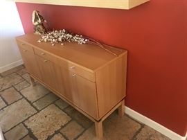 cabinet/entertainment center