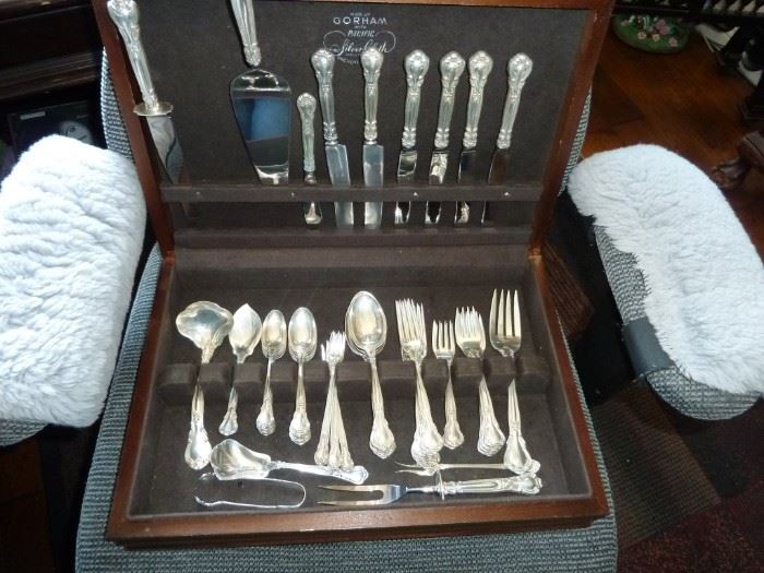 52 PIECE SET OF STERLING SILVER GORHAM CHANTILLY SET, THE WOOD BOX IS ORIGINAL TO THIS SET, A BEAUTY!