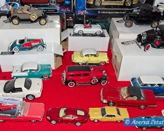 TABLES of Vintage Collector Cars