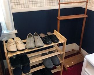 Men’s and women’s shoes, shoe rack and valet