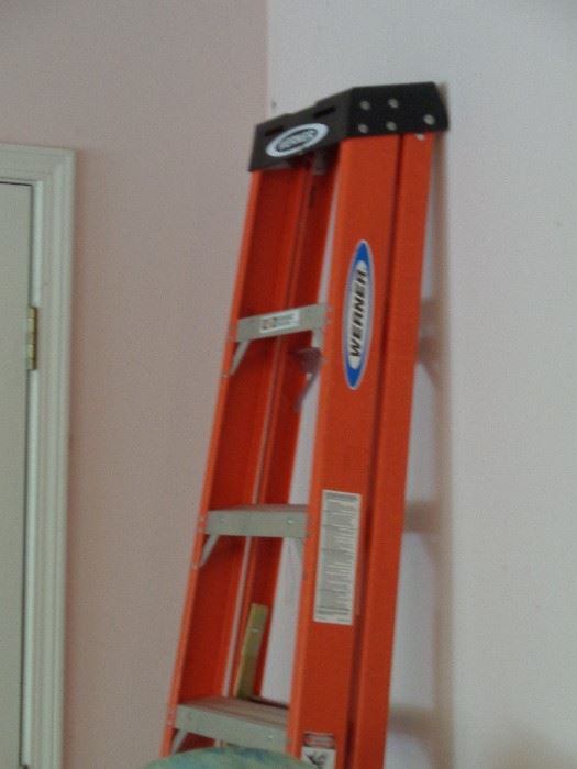 8 ft. ladder, fiberglass